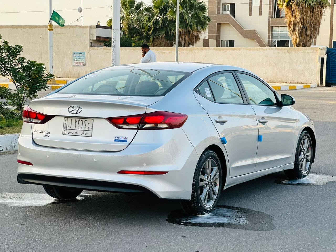 سلام عليكم للبيع او المراوس 
هونداي النترا موديل 2018 رقم ذي قار تحويل مباشر 
وراد امريكي حادث بنيد مبدل اصلي شرط والباقي كفاله 
مواصفات معروفه
شاشه كبيره كامره دواره تحكم استيرن جهتين لايت لد زنون ويل كب انضمه قياده مري شفط محرك 2000 دوش 
سياره بالكارتون مكينه وكير وحداده وتخم تاير وتبريد ع وضع شركه ماشيه 130 الف 
مـكـان-الــســياره-الـنــاصريـة 
الــســعر:118 وبيها مجال 
الاســتــفــسار اكثر ع رقم 
***********
