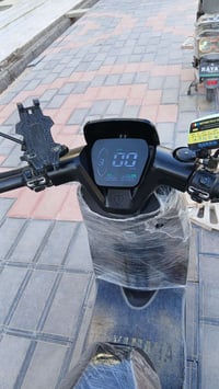 دراجة شحن • بطاريات جديدة • نجف الروان