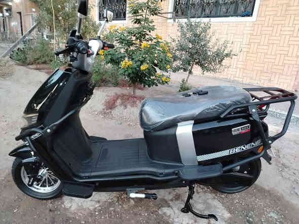 السلام عليكم دراجه شحن سكنس موديل 2025 اخر اصدار من شركة BENENG جديده لوك استخدام قليل داخل المنطقه فول مواصفات.
بطاريات كبار دبل مسطره عدد 6.
ملف 1500 واط.
تمشيك مسافه بين 60 - 70 كيلو.
اربع تحويلات سرع سرعتها 80.
اطارات جوبلس قياس 10 * 70 * 120.
مكاني بغداد كراده خارج.
السعر ٧٧٥ الف.
***********
