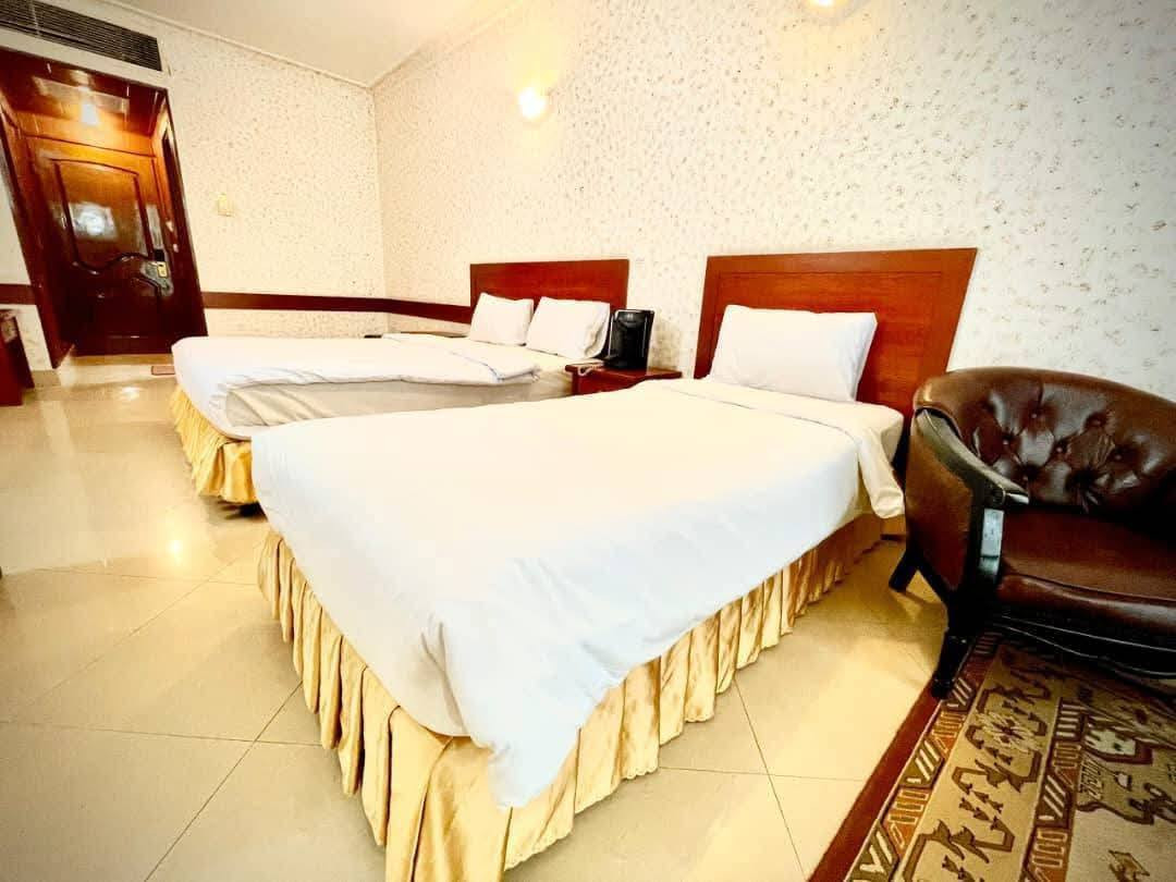 برنامج ايران
طيران بالسعر 300,000 دينار
وبر بسعر 200,000 دينار
موعد السفر 2/ 10
***********
