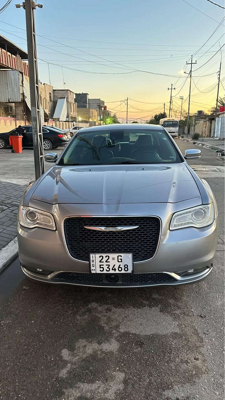 السلام عليكم 
(اقره المنشور كامل وتشلع عيوني)
كلايسلر اوباما 2017 أصل أصل 
وارد كندي كفاله عامه🪬
رقم  اربيل الدولي سنويه جديده  
فووول مواصفات للأخير رادار جوه الرقم:
فتحة سقف بانوراما 
تحكم ستيرن جهتين 
ستيرن كهربائي 
تدفئة ستيرن 
كشنات جلد 
تدفئة تبريد مقاعد امامية 
تدفئة مقاعد خلفية 
بردة خلفية 
مري قلاب 
شاشة چبيرة كار بلاي + تدعم نظام MAP الملاحة نفكيشن 
تشغيل عن بعد 
منظومة زينون LED عالي ناصي أعلى مستوى 
ويل مكسيكي أصلي + تخم تاير جديد 
السيارة جاهزة على آخر حباية مابيهة نقص برغي 
(مكينة وگير وتخم تاير وحدادية وتبريد وأكسل كلة على وضع الوكالة)
ترايك وين مايعجبك  
مكاني بصره 
السعر 245 بيها مجال قليل لشراي
رقمي *********** Honolulu, HI
