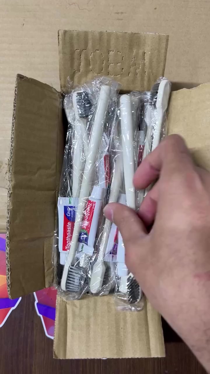 فرشاة أسنان ياه معجون الأسنان السعر ٥٠٠ دينار


**إذا كنت صاحب هذا الإعلان وتريد حذفه لأي سبب، رجاءا أرسل رسالة إلى الدعم الفني**