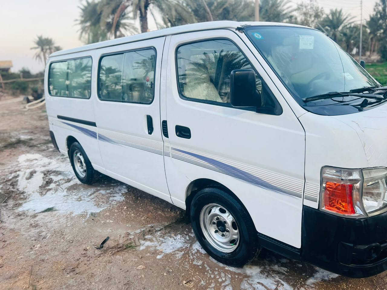 سلام عليكم نيسان 2009 مكفوله مكينه كير اكسل دوشمه عام تخم تاير سياره نضيفه جاهزه للشغل رقم بغداد ***********
