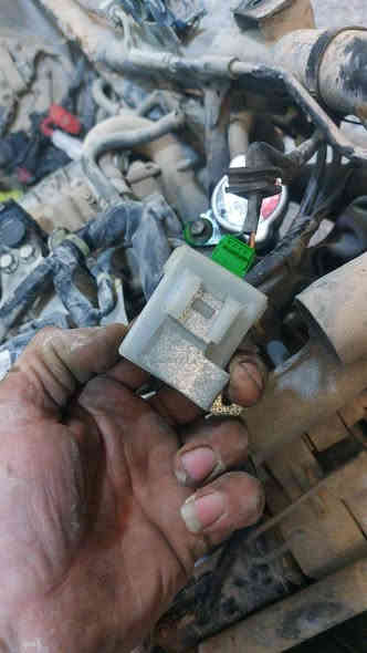 توصيل موجود 

عنوان كوت ***********
