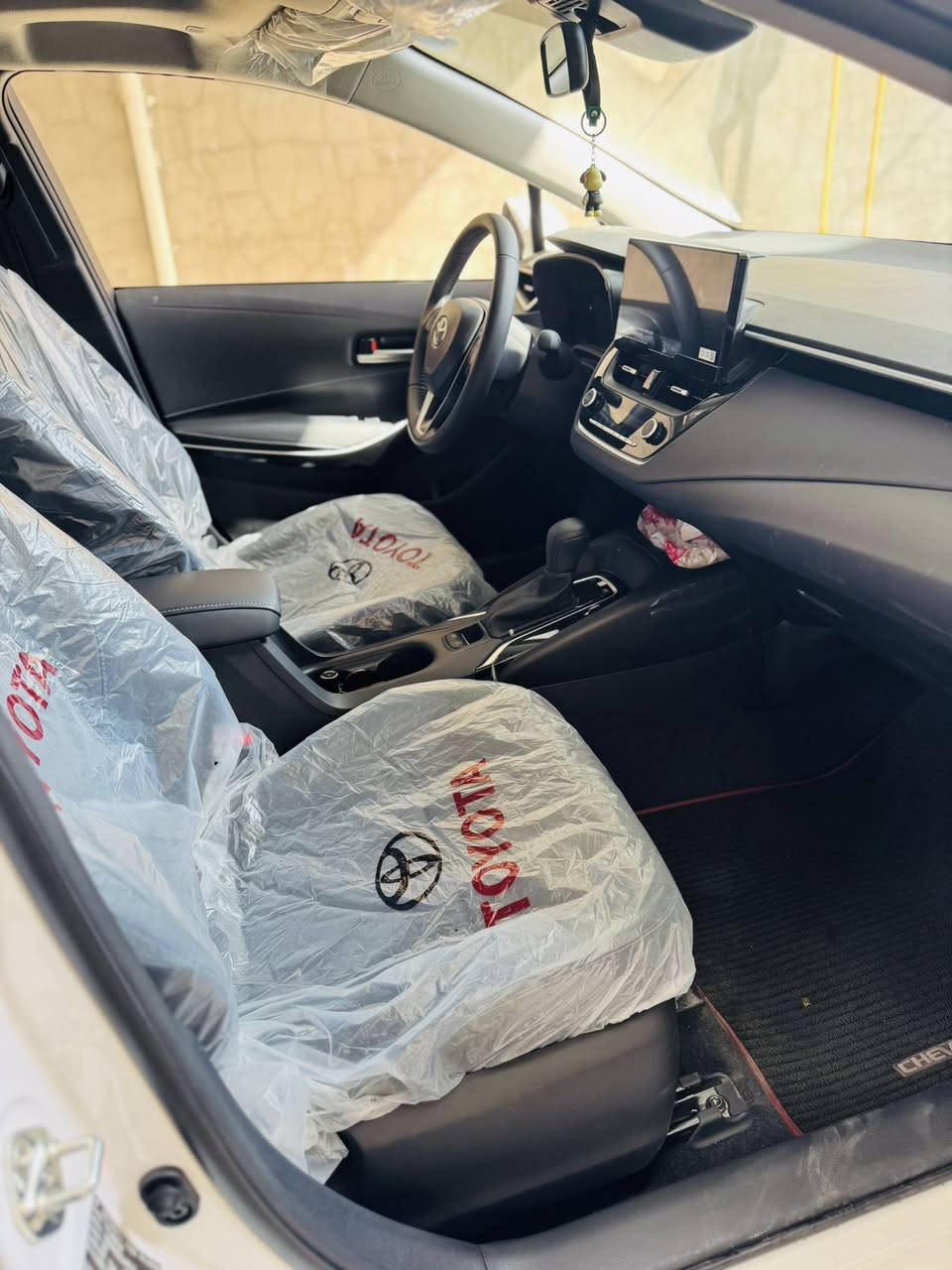 كورلا مديل ٢٠٢٥ماشيه ٤٠٠٠ مكاني نجف ***********سعر مرقم بغداد
