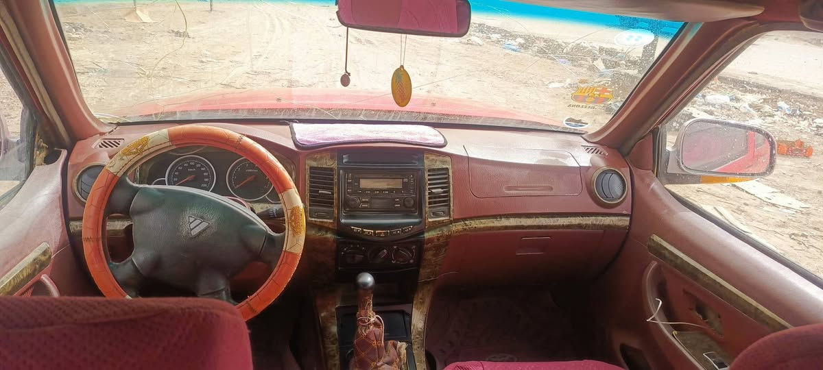 السلام عليكم بيكم فتون موديل 12 السياره جاهزه مكينه وكير وتواير وباتري كله جديد السياره رقم بصره ماندل صاحبه مكانه ذي قار 
رقم الهاتف ‏‪***********‬‏
