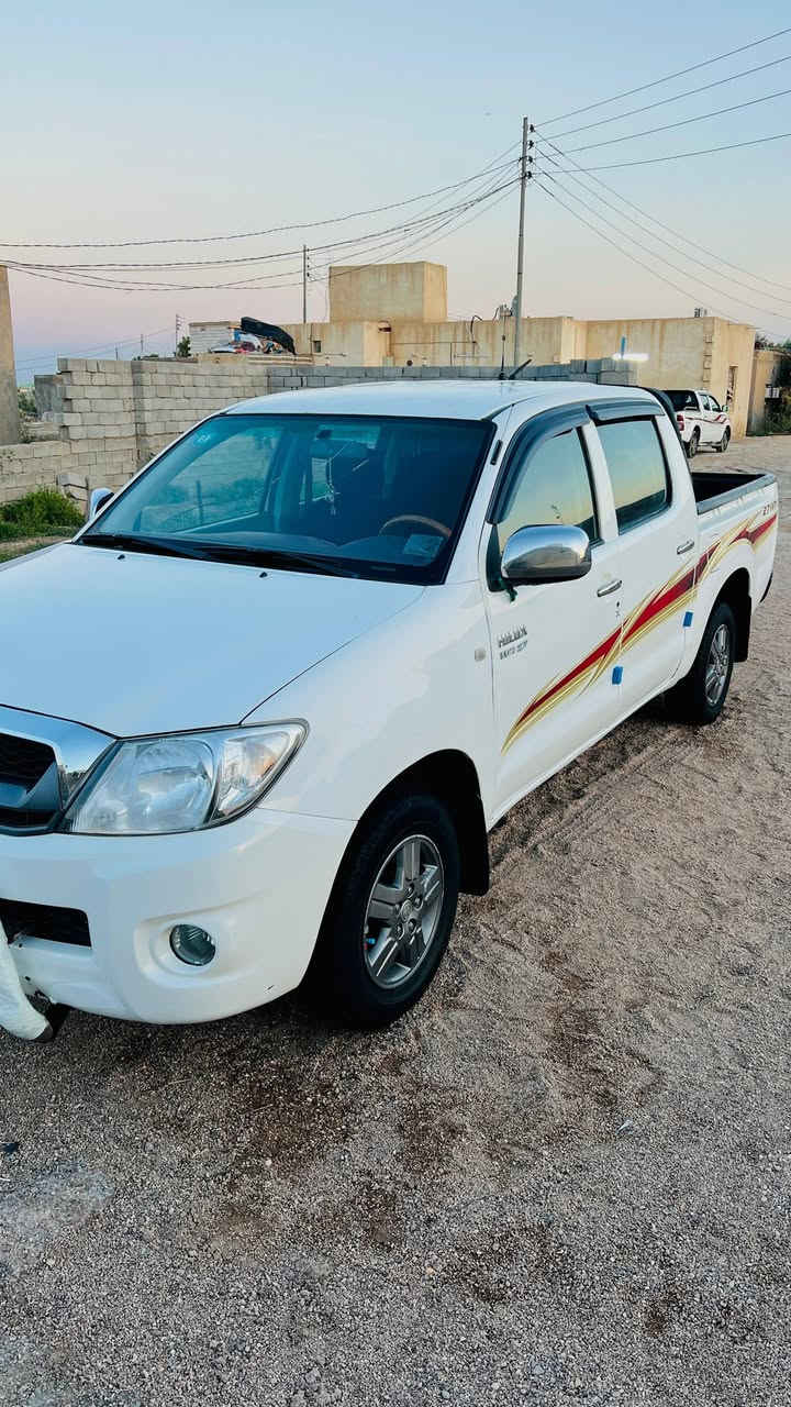 سـلام علـيكم هايلوكس موديل2010شاصي19كويتي فول مواصفات
رقـم ذي قار سنويه جديده سياره مكفـوله وجاهزه من كل نواحي .
محرك كير اكسن حداديه تخم تاير بلكارتون شـراي يتصـل 
‏‪0783 092 5024‬‏ مكـلف بلنـشـر!..
