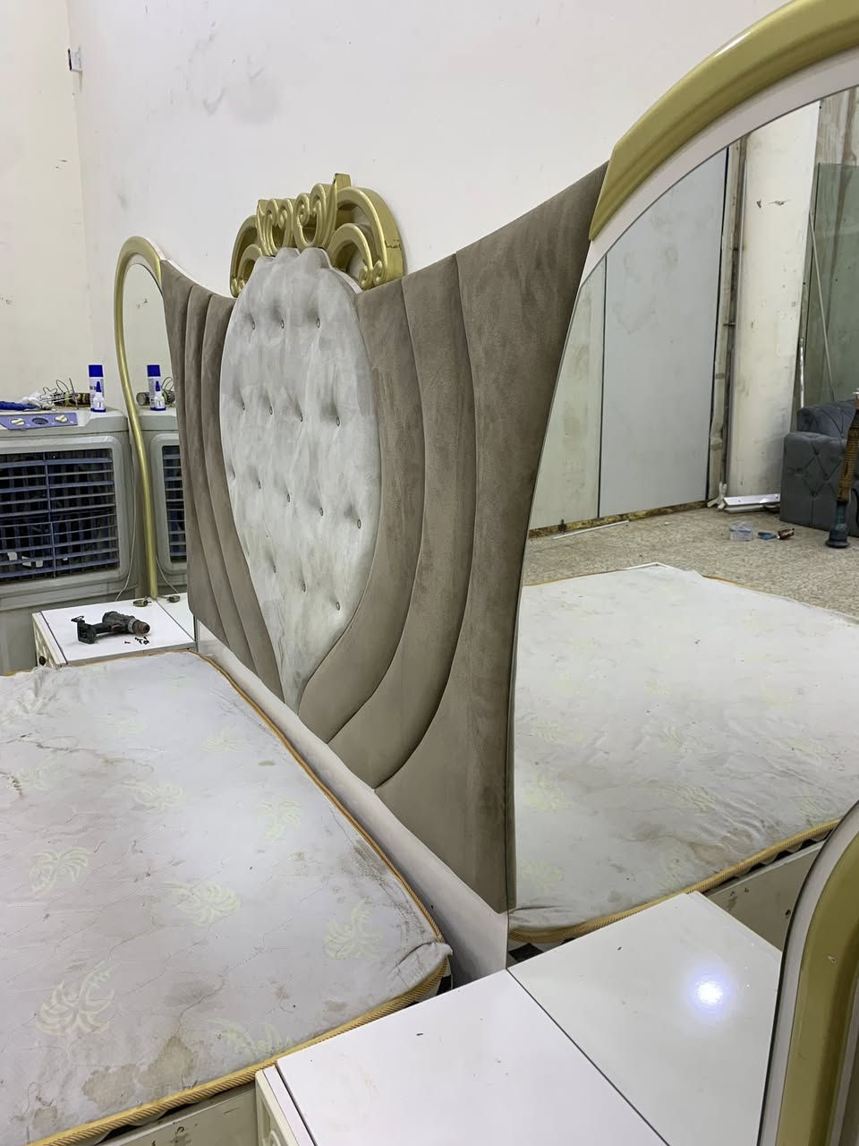 غرفه تركيه ضخمه مستعجل عبيعتهه السعر 250 مكاني بغداد الدوره


**إذا كنت صاحب هذا الإعلان وتريد حذفه لأي سبب، رجاءا أرسل رسالة إلى الدعم الفني**
