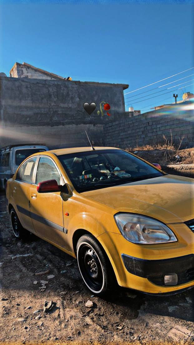 السلام وعليكم كيا ريو مودسل 2009سياره جاهزة مابيها كلشي كير مكينة تبريد تخم تاير صدر مذب ربع عليها بوجها لشارع مراوس فقط مراوس رقم *********** مكاني بغداد بغداد, العراق
