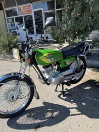 دراجة للبيع سولنك 4 كير مديل 2025 دراجة مناقصه برغي واحد كامل مكمل منف...