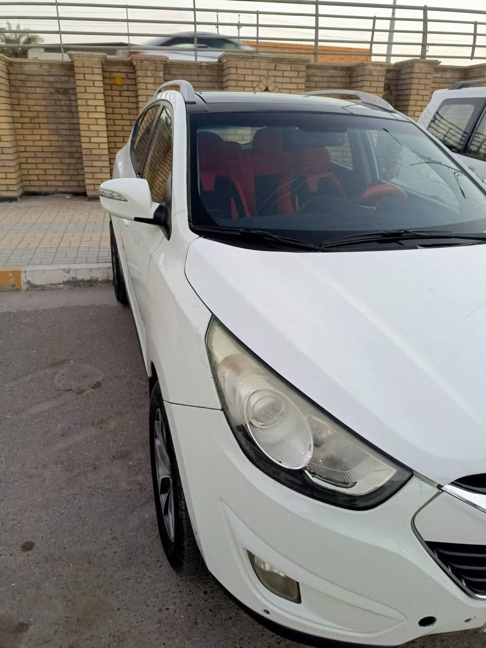 للبيع فقط توسان موديل 2011 خليجي رقم بغداد بإسمي بيها قطعتين تبديل بدون صبغ چاملغ ايمن وبنيد  السيارة جاهزة من محرك وكير وصدر وتبريد مكان السيارة فلوجة السعر 122، ***********
