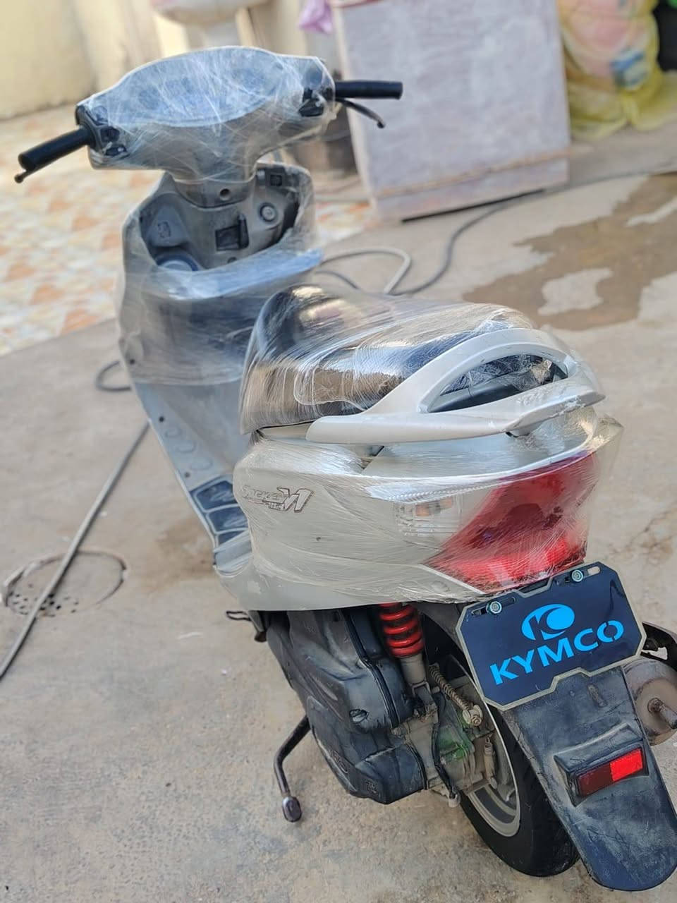 كامكو 2016محرك 150دراجه برقي واحد ما مفتوح بيه السعر 775وبيه مجال الطيبين مكاني قلعه سكر***********
