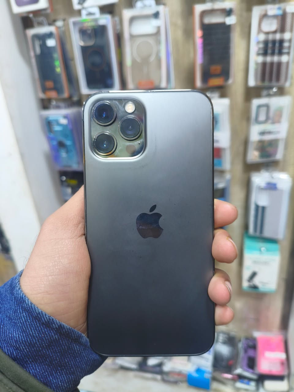 📱 للبيع iPhone 12 Pro Max

🔹 الشاشة: مبدلة أصلية
🔹 البطارية: 80%
🔹 الجهاز نظيف جداً واشتغاله ممتاز
🔹 لا يوجد أي مشاكل

💰 السعر: 350$ قابل للتفاوض

📍 العنوان: هيت – الدوراه – أبو وائل للموبايل
📞 للتواصل: ***********
