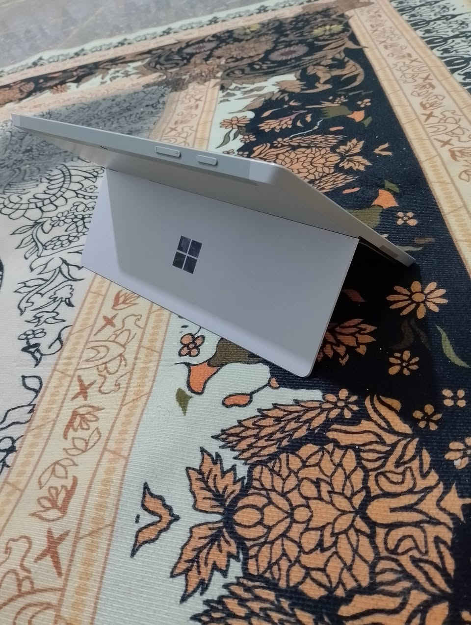 سلام عليكم مايكرسوفت سيرفس 3 رام 4 وذاكرة 64 جهاذ سعر 90  :


**إذا كنت صاحب هذا الإعلان وتريد حذفه لأي سبب، رجاءا أرسل رسالة إلى الدعم الفني**