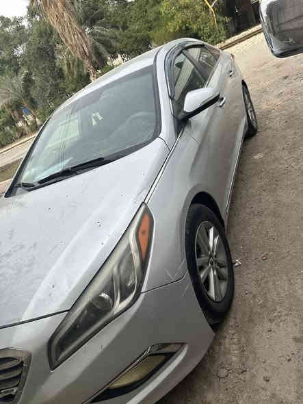 سوناتا موديل ٢٠١٥ وارد امريكي رقم اربيل محرك gdi تيربو تبديل جاملغين امامي بدون حادث بدون ايرباك وصبغ بالدور  الخلفي كير محرك تبريد حدادية مشروطات وعالفحص  مكاني بغداد 
السعر ١١٥ قفل 
***********
