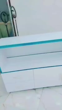 فرتينات وميز  لبيع  لفارتينه طول 240 م ولعرض 100س سعر لوحده 150 الف  ل...