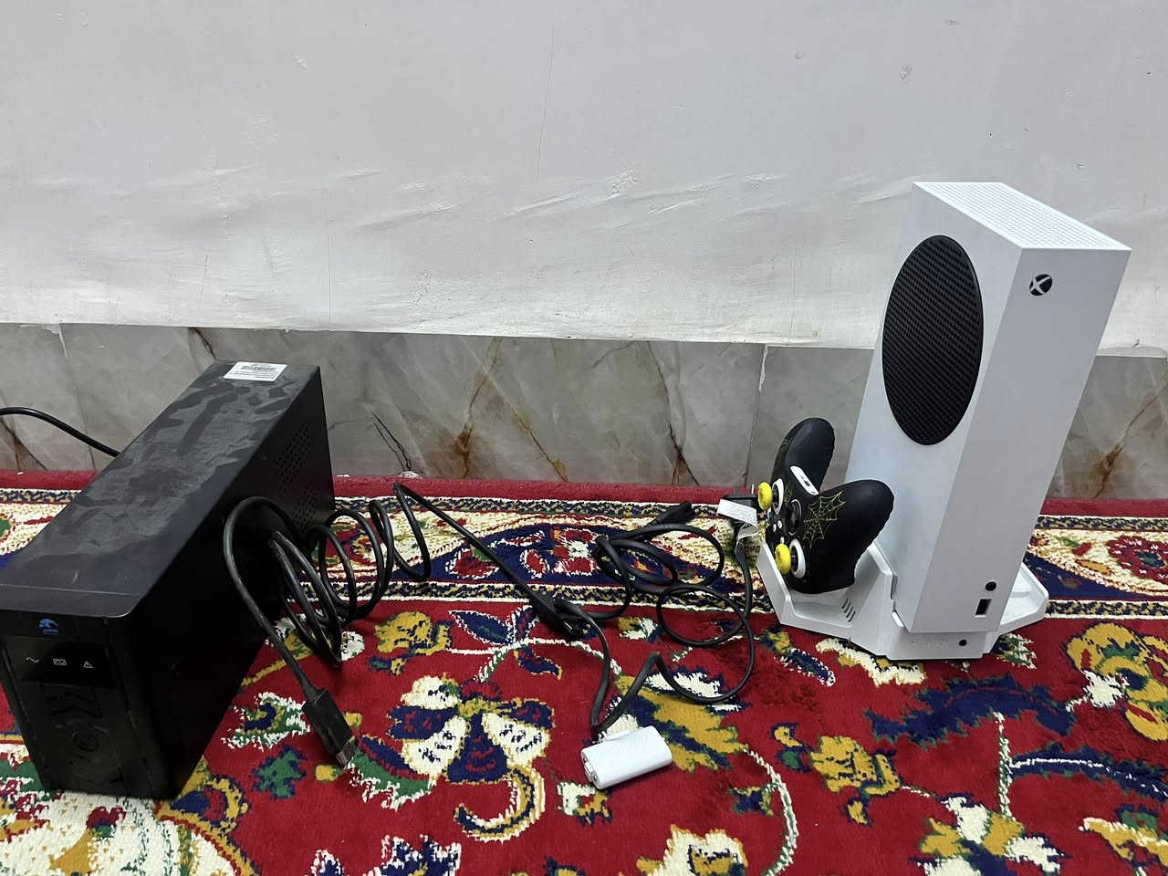 متوفر اكس بوكس سيراس اس ذاكره 512 جهاز نضيف مثل ماموضح بل صورهًمع كامل ملحقاتً كرورتونه وعله فحص سعر 450 الفً بي مجال وامراوس ايباد زين اتصال ***********
