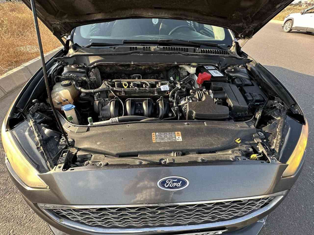 ———- بۆفرۆشتن ————-
‏‎ فورد فیوژن .      —      Ford Fusion

‏‎وراد أمريكي.        —  بێ ئێرباگ 

‏‎موديل               — 2017 
  
حجم مكينه       — V4/2500 

‏‎رەنگ                   — نەوتی   

ماوەی ڕۆیشتن —157000 miles

کلیین بێ  ئێرباگ  تەنها  ٣ پەڵە ساردی هەیە. دوو سویچی لەگەڵە، گێڕ و مەکینە بەشەرت. ژمارەی سەیارەکە هەولێرە، شوێنی سەیارە هەولێر.

نرخ:١١٧ و مامەڵەیەکی کەم

ژمارەی تەلەفون: *********** ‏‎

