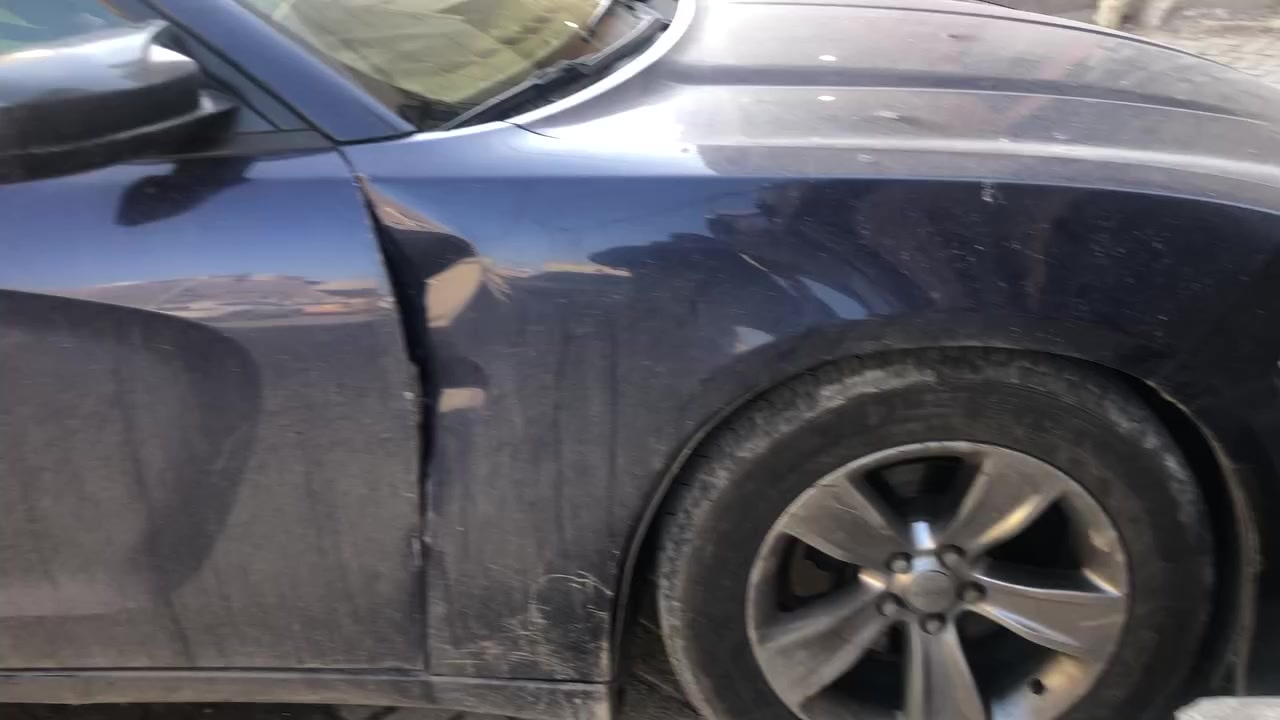 جارجر 17 sxt شاشة وسط السعر 165 العنوان بغداد / *********** ماشية 150
