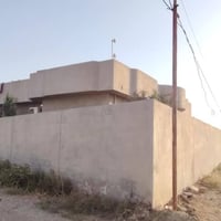 حاوي الجوسق • ٤٠٠م • أرض زراعي حق التصرف