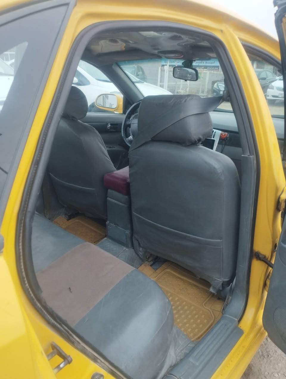 اوبتره للبيع موديل ١١ وسنويه ل٢٨ كير ومكينه وحداديه وتبريد جاهزه وتصل على الرقم *********** والسعر ٥٥ بيع سريع
