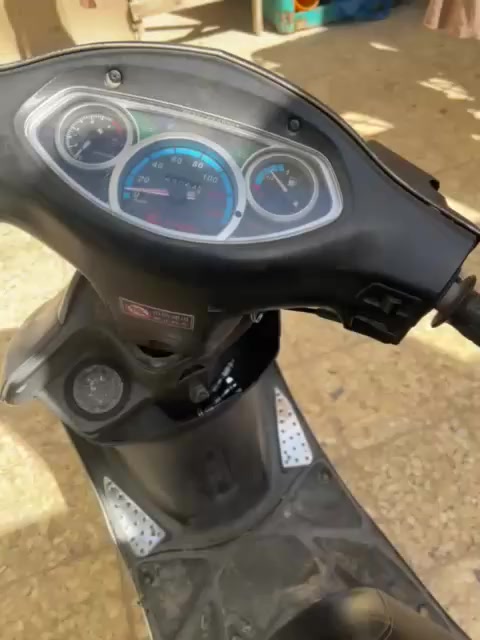 دراجه كامكوا G4
دراجه مال رمبه جديده 
مكفوله مكينه وكفرات بلادي ختم واحد +بيه صالنصه رياضي اصليه 
تفحص وين ماتريد مصلح ثنين ١٠٠ مصلح 
دراجه بلاديه وتخبل شلعه معدل وخواتها سعرهن ٧٥٠ 
بس ضرف شويه نزلت سعر بالعافيه عالياخذها ربع ماذب عليها 
سعرها 625  مجال بسيط


**إذا كنت صاحب هذا الإعلان وتريد حذفه لأي سبب، رجاءا أرسل رسالة إلى الدعم الفني**