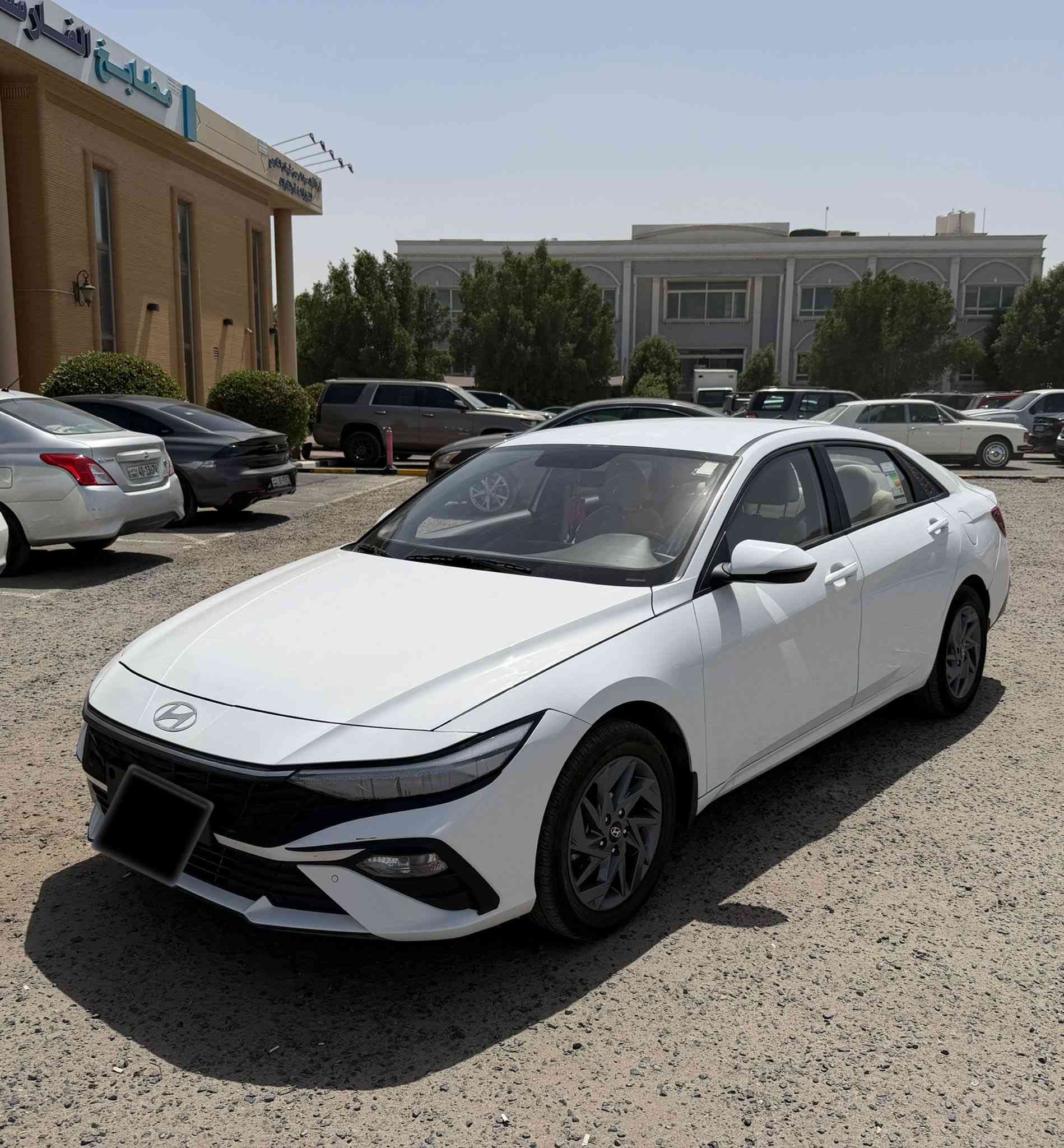 السلام عليكم
هونداي النترا خليجي بيه صبغ مدكر خلفي ونص من الجنطة 

محرك 2000

ماشية 70كيلو متر 

اسبوع وتوصل للبصره 

السعر 130قفل 

***********

