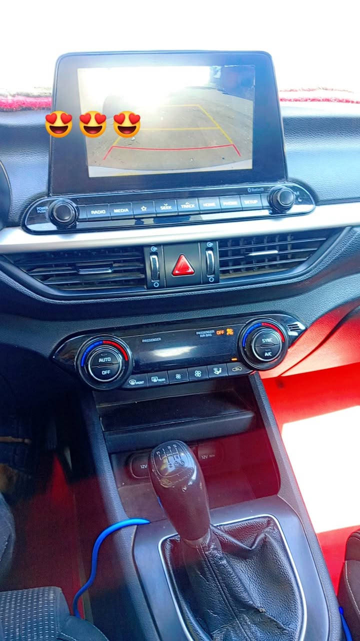 سلام عليكم فورتي ١٩ كير عادي بسمي جاهزه بيع ١٠٩ شاشه كامره تحكم جهتين تحديدمساروقوف ذاتي جاهزه مكانهه السماوه ***********
***********
