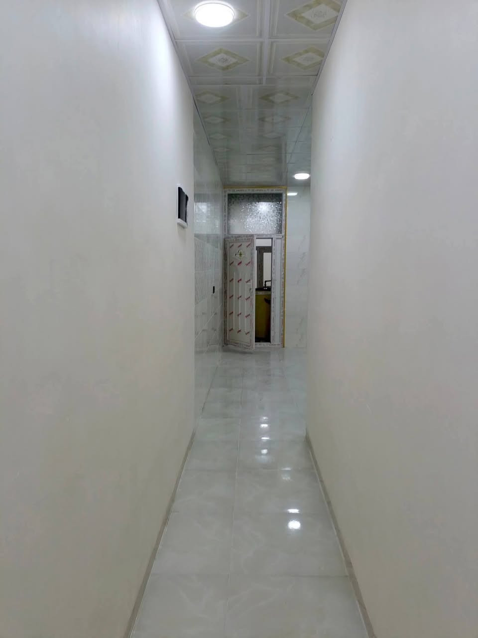 السلام عليكم دار للبيع ١٠٠ م طول العنوان حي العسكري الزراعي ثالث فرع قرب اسواق البركه فول مواصفات السعر ٤٣ للاستفسار الاتصال ع الرقم ***********
