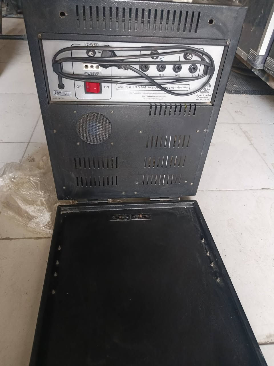 للبيع من رخصة الادمن سماعات +مكاسر السعر بلتعليق


**إذا كنت صاحب هذا الإعلان وتريد حذفه لأي سبب، رجاءا أرسل رسالة إلى الدعم الفني**