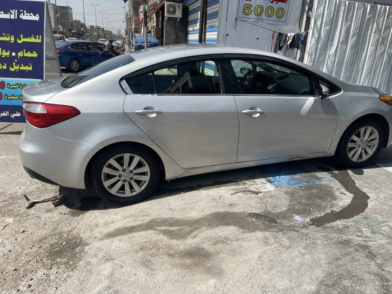 السلام عليكم فورتي موديل 2014 سياره يي نقص ما بيه كير محرك خير من الله بيعلكم حازم بدون ضرر مكاني بغداد الدوره الاستفسار تصال *********** السعر 92 وبيه مجال كلش بسيط
