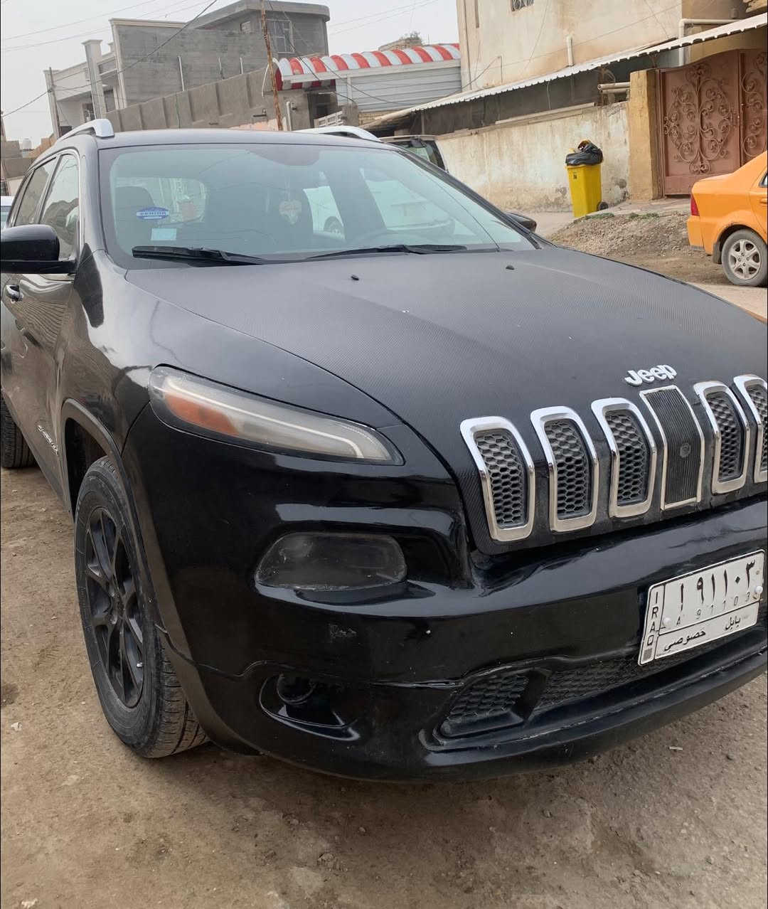 جيب
مديل 16
امريكي 
رقم بابل 
فول مواصفات 
6 سلندر 
مكان سياره بابل 
للاستفسار: ***********
