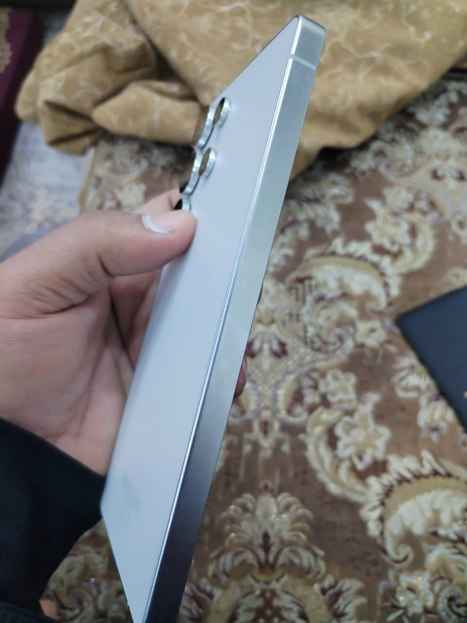 الترا اس 25 جديد الوان تيتانيوم مستخدم شهر
ذاكره 256 ضمان الجبال
السعر خاص *********** بي واتساب
