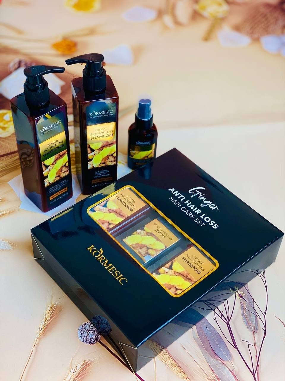 بكج العناية بالشعر بالزنجبيل  من شركة كورميسيك الاصلي 💯KÖRMESIC 🫚
🫚✨شامبو وبلسم وسيروم🫚✨ 
🫚،،مجموعه العناية بالشعر تمنع تساقط الشعر وتساعد على إعادة نمو الشعر وتقوي وتنظف الشعر من الجذور الى الأطراف وتحفز نشاط الدورة الدموية في فروة الرأس وتنعم الشعر وتملئ الفراغات،، 

✅الشامبو بالزنجبيل بخلاصة الارتيميسينين انوا،،ينشط الدورة الدموية في فروة الرأس ويعالج تساقط الشعر ومشكلة فرط افرازات الغدد الدهنية في فروة الرأس التي أيضا تسبب القشرة و ينظف الشعر بعمق  ويفتح مسامات فروة الرأس. 

✅البلسم،،يساعد على منع تساقط الشعر ويحسن الدورة الدموية ويرطب الشعر ترطيبً قوي ويقوي الشعر من الجذور علاج فعال للتساقط،،وفي نفس الوقت يحفز بصيلات الشعر مما يجعله ينمو سريعا

✅السيروم  ينشيط فروة الرأس ويحمي  بصيلات الشعر،،يقلل من التساقط،،ويحسن ويحفز نمو الشعر الرقيق ويصلح الشعر التالف ويعطي الشعر حيوية رائعة ويحميه من العوامل السلبية الخارجية، الأخرى

⭕بصورة عامة بكج متكامل للعناية بالشعر ،،- ويناسب جميع أنواع الشعر وخصوصاً الشعر الجاف والمتقصف 

 
🚘يوجد خدمة توصيل لجميع محافظات العراق ٤ الاف🚘


**إذا كنت صاحب هذا الإعلان وتريد حذفه لأي سبب، رجاءا أرسل رسالة إلى الدعم الفني**