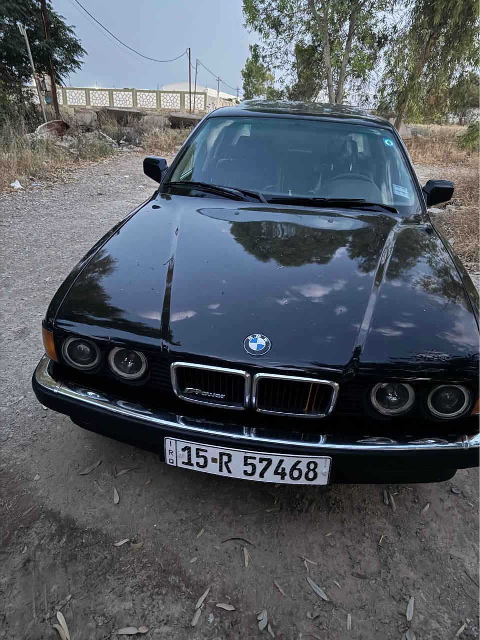 بي ايم لبيع مويل 1992محرك 8 كير محرك تبريد باتري كهربائي كامل كوشن جلدكوشن كهربائي  صبؤغ عام  جمالي  حدادي جديد راقم سنويه هزه جديد بسمي شرط تحويل  بيتاقه بنزين بي  /*********** كركوك, العراق
