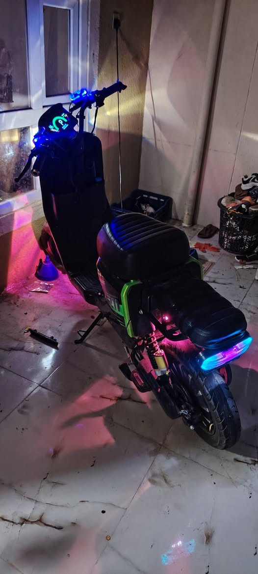 للبيع R11 بطاريات 5 سرعة 109
بصمتين وسويجين
دراجة مصار شهر من ماخذها بيه
 نواقص فج بريك خلفي
تاخذها وتدعيلي 
والله داابيعة اريد اروح البغداد
مكاني كركوك شارع القدس سعر ٣٥٠ الف 
وبالعافيه على الي يحلك عليها قبل ساعة ١٢ الظهر


**إذا كنت صاحب هذا الإعلان وتريد حذفه لأي سبب، رجاءا أرسل رسالة إلى الدعم الفني**