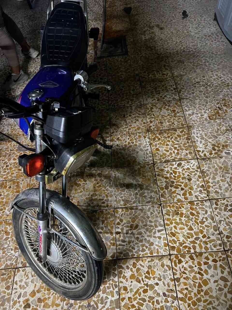 ماطور تايجر للبيع كله جديد اشاير ضفيره دشبول كلجات شرط نشاط فول مكان موصل حي البكر ادفع سعر عجبني ابيعك متوازي كلش


**إذا كنت صاحب هذا الإعلان وتريد حذفه لأي سبب، رجاءا أرسل رسالة إلى الدعم الفني**