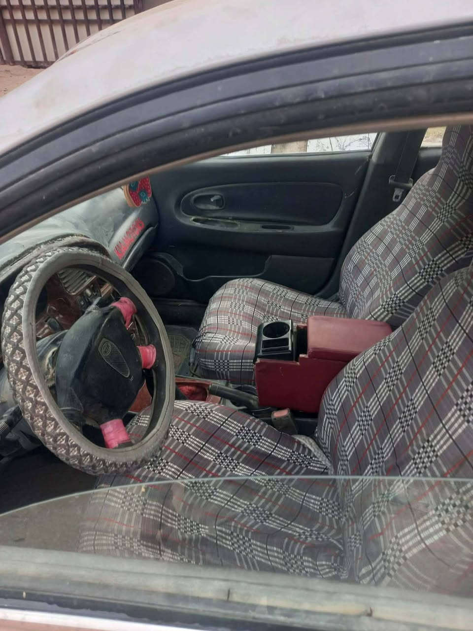 كيا سبكترا موديل 2002 جاهزة مال جناي ماتصرف عليها ولا ربع كير محرك جدد عادي مكفولات تخم تاير باتري كهربائيات شغاله ويل كب رقم دولي داخله هزه مداور مباشر سعرها مال بيع ٢٧ مكاني بابل القاسم *********** رجاءا المو شراي لا يعلق سيارة بلاش
