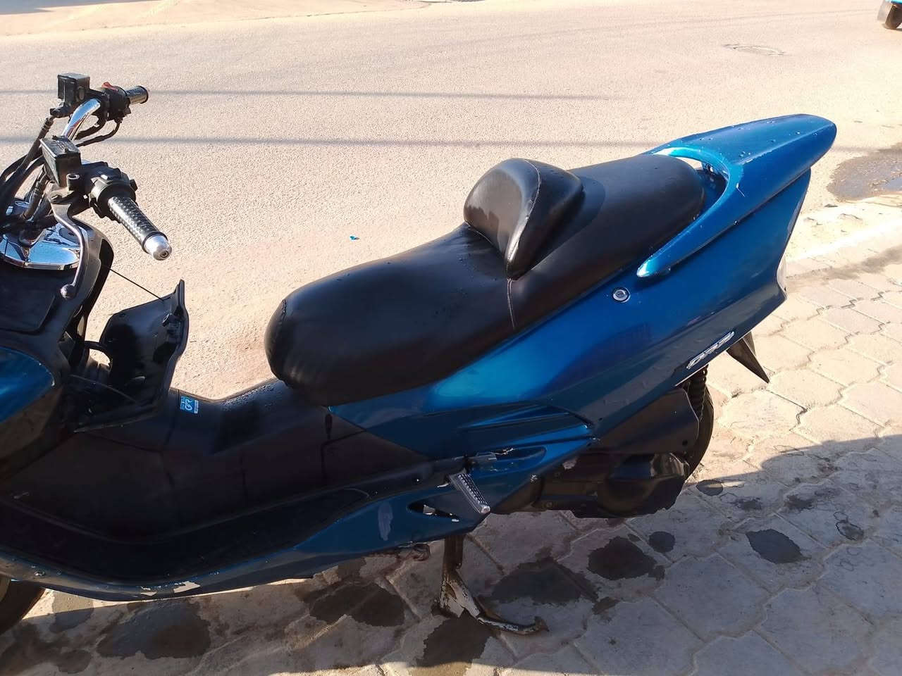 سلام عليكم فورزه 0/6سويج دراجه كامله كله 
ماناقصها برغي دراجه نضيف گبل للشارع 
خير من الله ربع ماتذب عليها تجي تگلب وتشوف 
السعر 750وبيها مجال قليل 👌✅
العنوان: كربلاء طويريج الهنديه 
***********للاستفسار رقم الهاتف 📲📞
