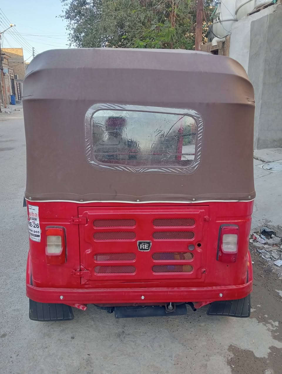 السلام عليكم تكتك موديل 18رقم وسنويه تحويل ثاني يوم مكاني بغداد حي البتول شارع مصتوصف حمزه المطيري الرقم ***********
