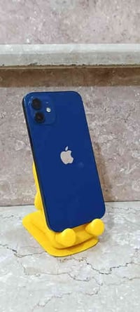 ايفون 12 عادي ذاكره 128  فقط (شاشه و فيس ايدي واكف) فقط  كامرات ✅ بطار...