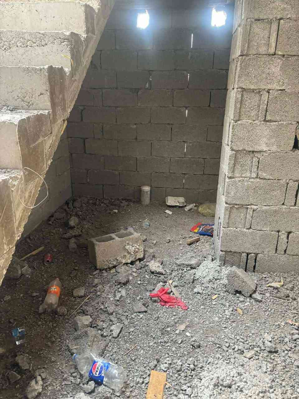 هيكل للبيع زراعي بسويب 50 متر نهايته الفورتات مقابيل السكني السعر28 للاتصال واتساب ***********
