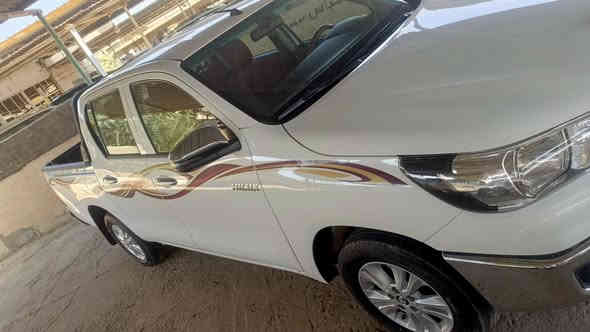 سلام عليكم 
بيك اب 
موديل 2024
كويتي ناصي
 اوتوماتيك 
تبريد جوكات 
بدون تبريد خلفي 
مكفولة ماعد شخط واحد فقط موضح بالصورة 
رقم قادسيه 
ماشيه74الف 
السعر ب278
بيها مجال 
‏‪***********‬‏
‏‪***********‬‏
مكلف خابر عل الرقم
