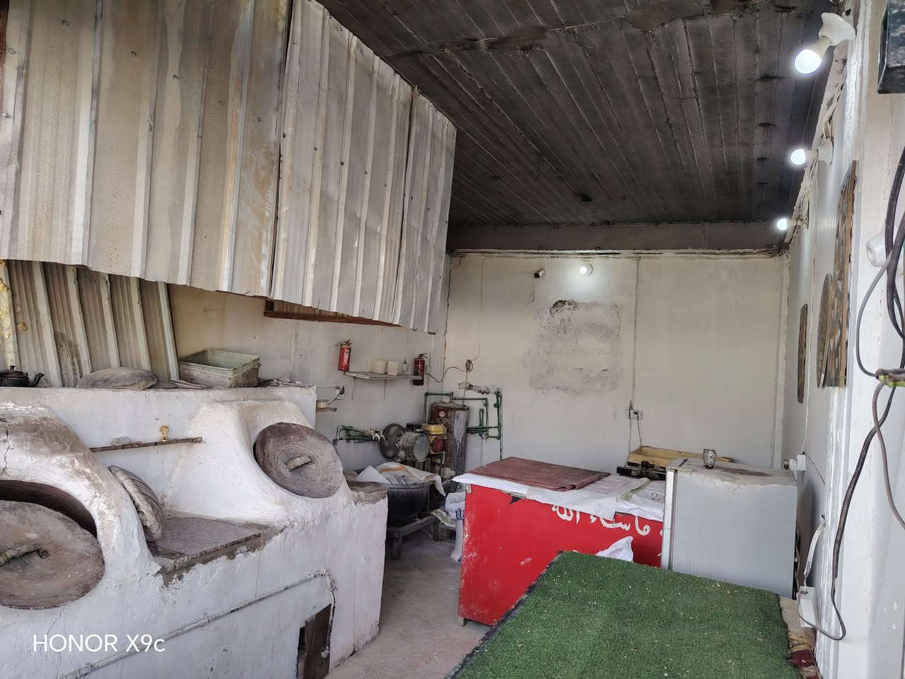 سلام عليكم مخبز البيع
المكان نجف الكوفه قرب جسر المام علي
الرقم *********** التفسار
