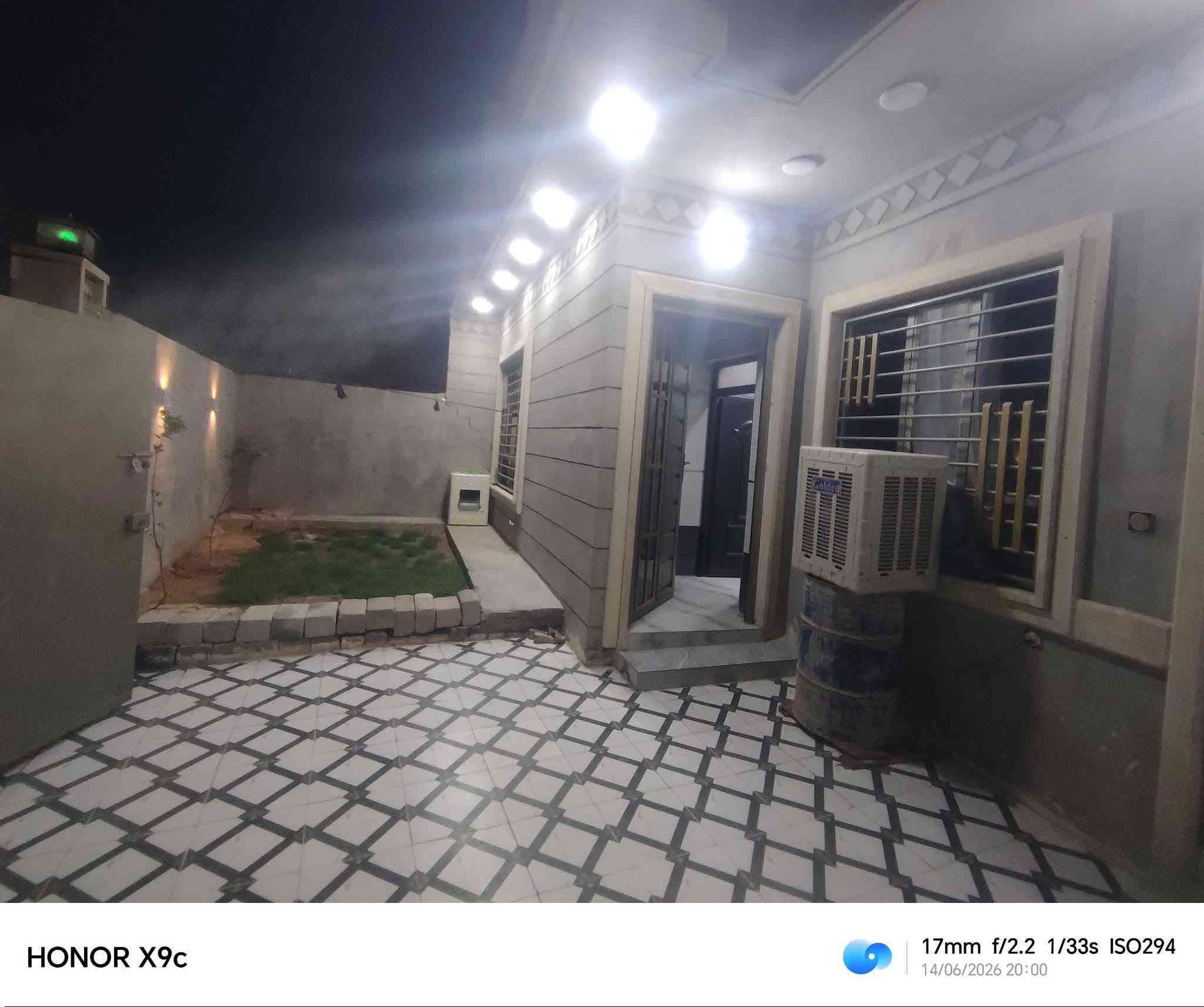 اسلام وعليكم بيت للبيع بل قوسيات مسحا 180متر وجها 12ببت كمل ميعوزو ربع خدمات كاملة مي كهرب يبعد عن اتبليط 30متر اي استفسار اتصال عرقم ***********
