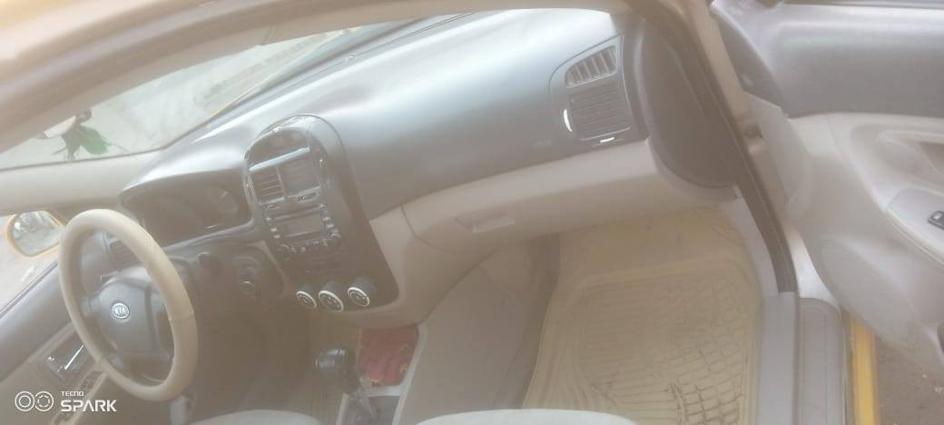 السلام عليكم سبكترا 2008 رقم بابل انگليزي مصفره هيئه وغرامة سنويه 2030مكينه وكير كفالة تايرات نضاف كهربائيات خير من الله السعر 73وبيها مجال حگ الجيه رقم صاحب السيارة *********** اني مكلف بالنشر تواصل واتساب مكان السيارة بابل
