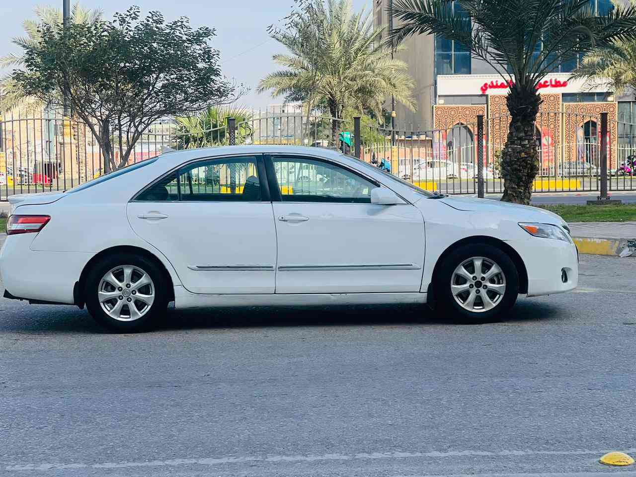 كامري 2008 السعر, 93 قابل  للتفاوض  استفسار***********  وارد أمريكي  حادثه جاملغ أمامي  فقط  والباقي مكفول من الحادث  بيه رشات  صبغ جماله أثر جراد  مواصفات  شاشه كبيره  كامره خلفيه   حساسات أمامية خلفيه  تحكم ستيرن جهتين   مري كهربائية   كشنات كهربائية  سياره جديده وجاهزة محرك وكير جدد  تبريد شغال ثلج  حداديه جديده   رقم كربلاء مميز مشروع وطني  باسمي  سنويه لل 28  مكان السياره كربلاء المقدسة
