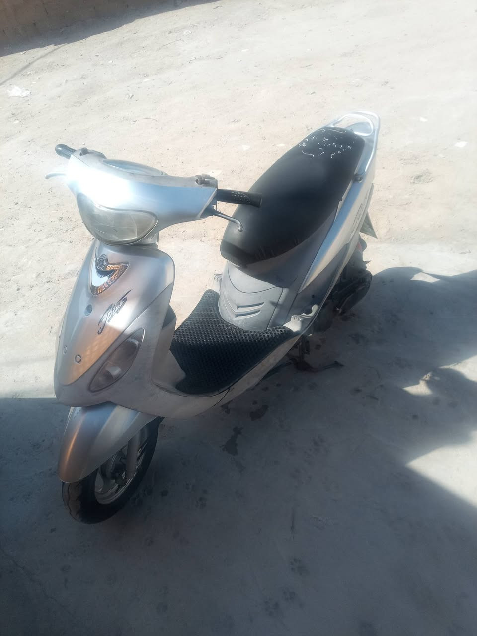 سلام عليكم دراجة ماكس بلادي ما مفتوحة كلهة شقالة وبلاد سعر خاص واتساب ***********
