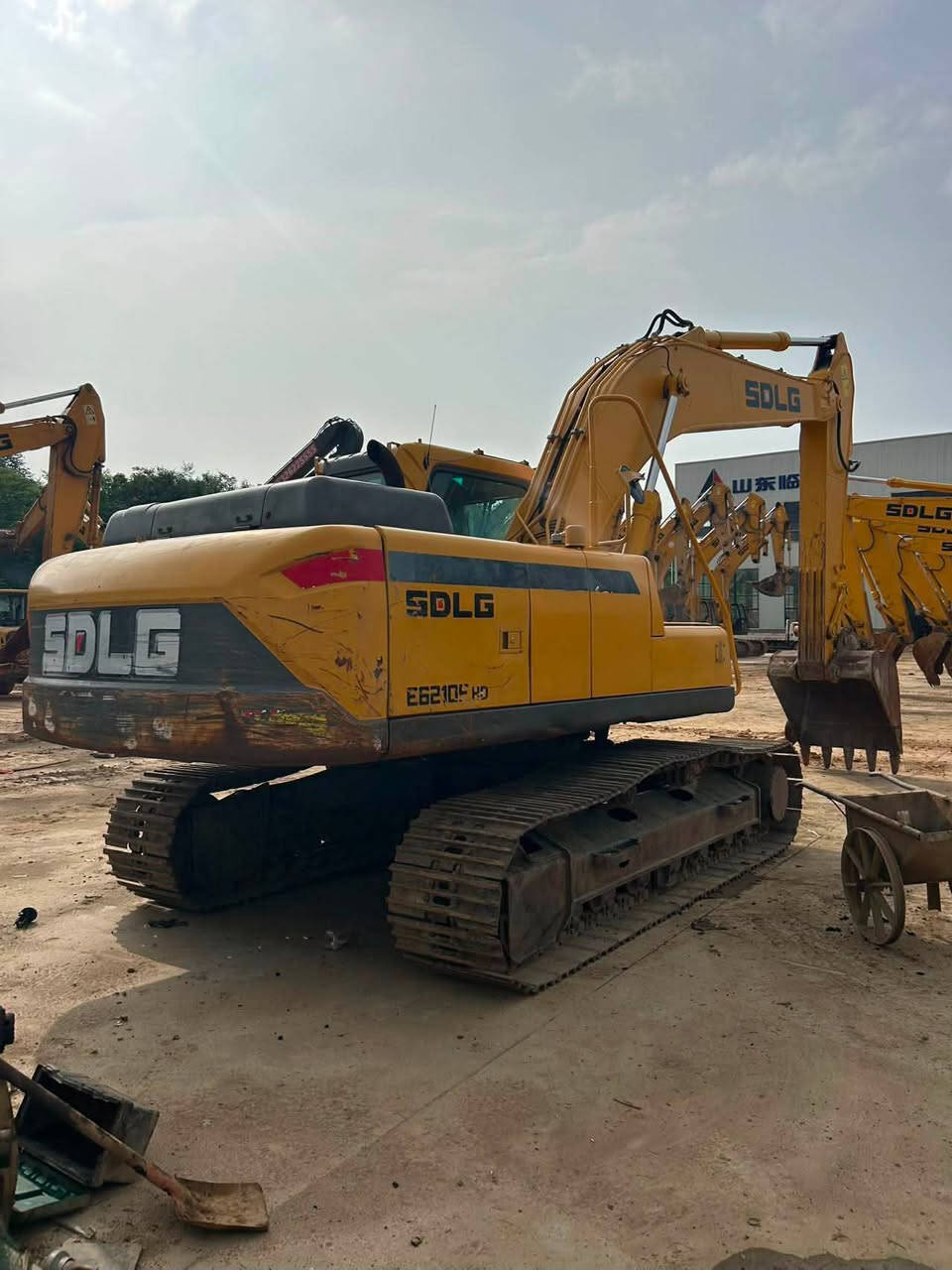 2022  SDLG  210F


**إذا كنت صاحب هذا الإعلان وتريد حذفه لأي سبب، رجاءا أرسل رسالة إلى الدعم الفني**
