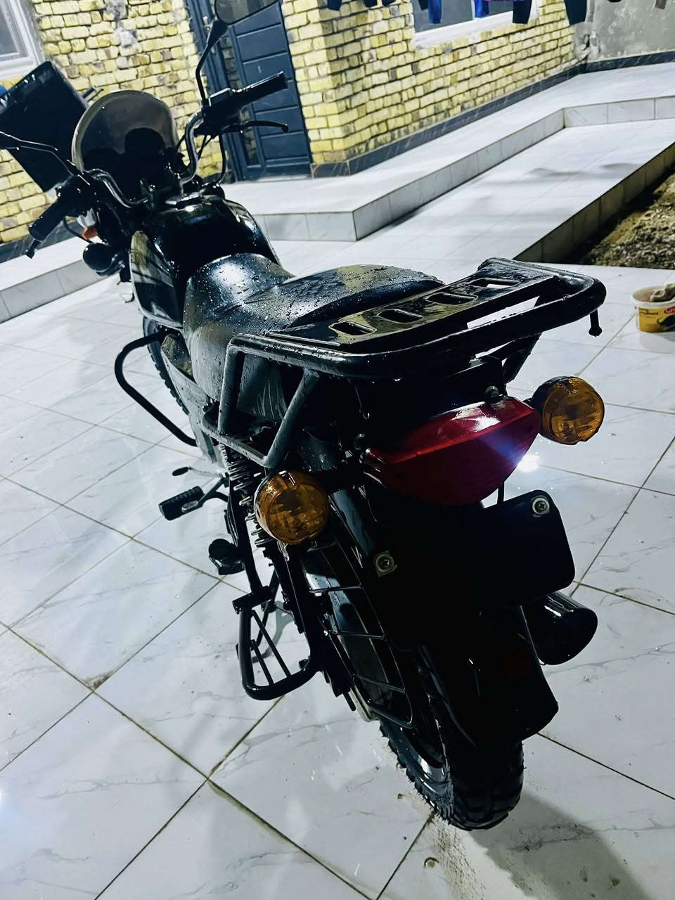 سلام عليكم بوكسر صيني موديل 21 منزله على ايدي من الوكيل مبدل فقط بوش وكاله الدراجه ستعمال شخصي مكاني كوت زين القوس شراي اتصل***********
